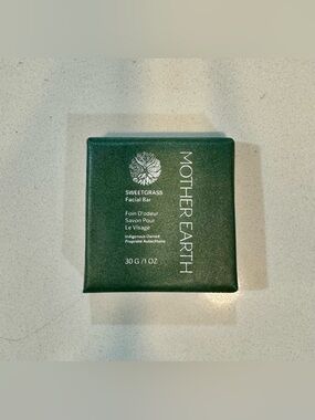💕 Mother Earth Sweetgrass Facial Bar_30g_NWT 💕
